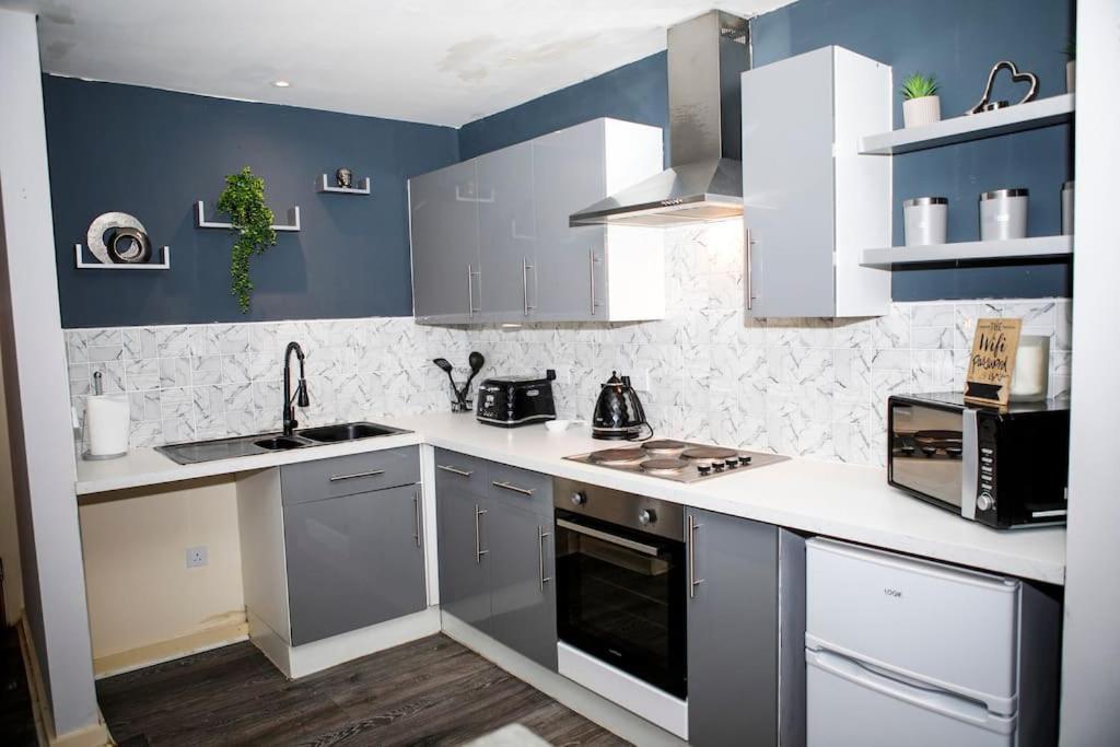 Stylish Two-bedroom Salford Quays Apartment